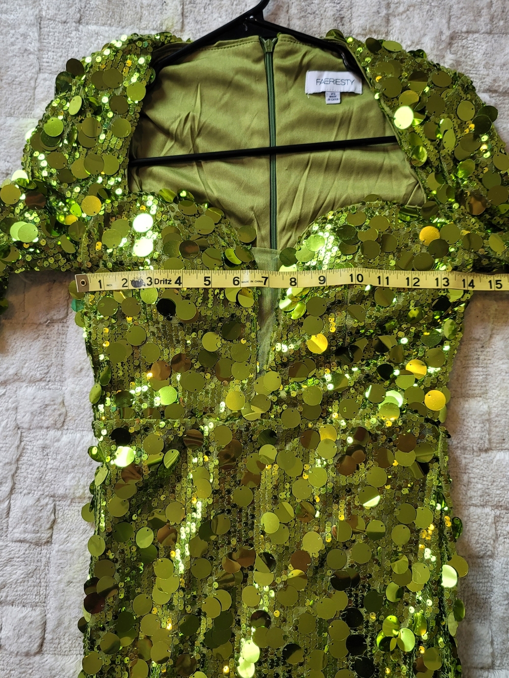 NWOT FAEREISTY Green Long Sleeve Sequin Gown Size XS - Picture 11 of 16